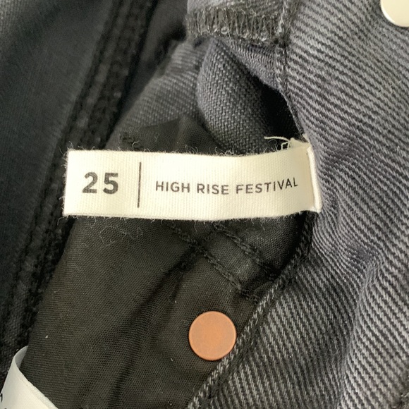 High Rise Pacsun Shorts / Size 25 - Picture 3 of 4